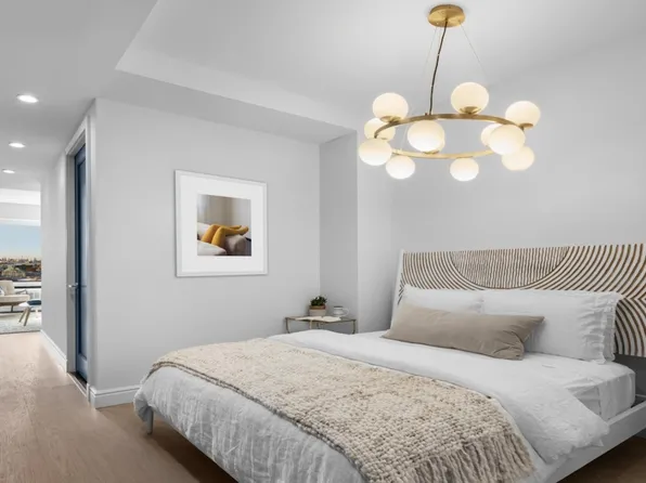 475 Clermont Avenue image 11 of 23