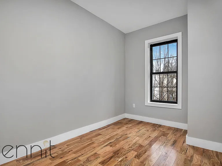 553 E 26th St #2R — Photo 6