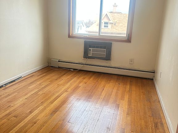 5th image of 134-27 59th Ave Floor 3