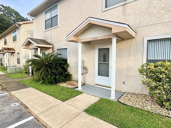 4th image of 1123 Bloodworth Ln