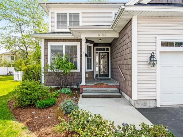 14 Clifford Drive #101, Milton, VT 05468