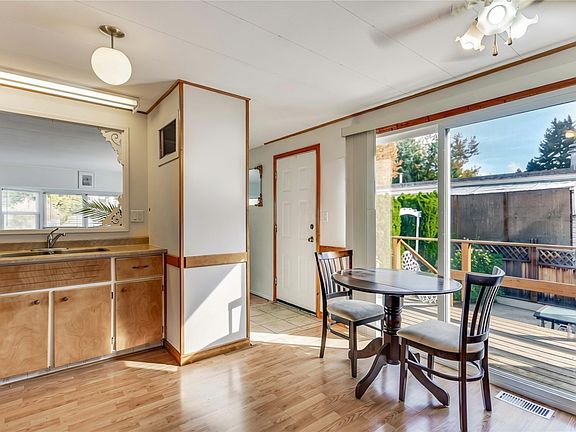 4th image of 1699 Ross Rd Unit 213