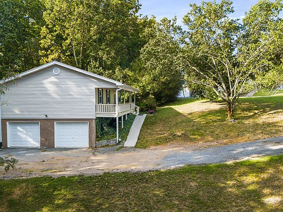 5th image of 145 Burkeridge Dr SE