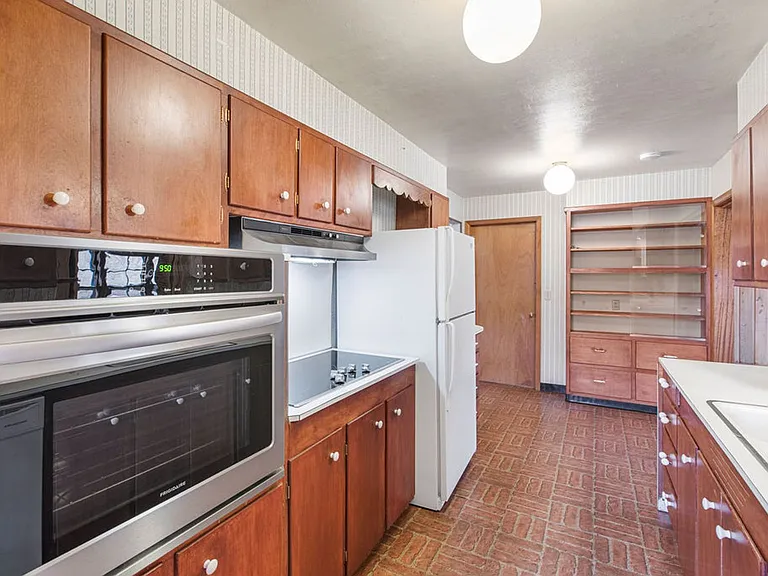 2524 Mathews St — Photo 14