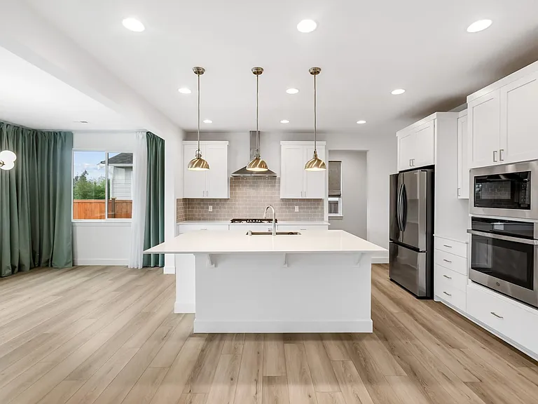 4510 Bristol Ln SE — Photo 6