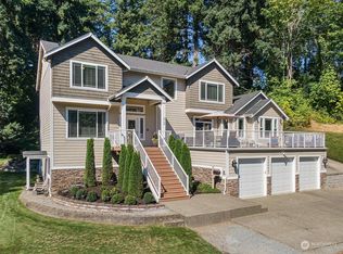 9709 36th St E, Edgewood, WA 98371