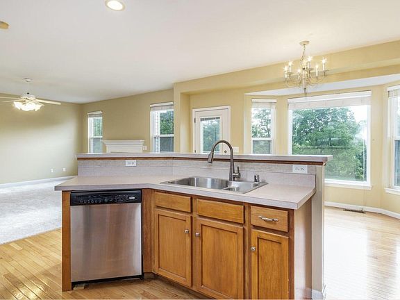 3rd image of 10686 War Admiral Dr