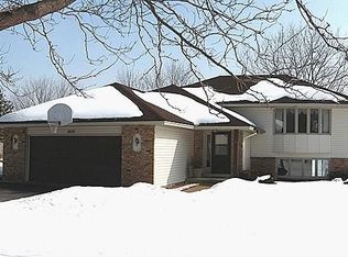 12171 Sycamore St NW, Coon Rapids, MN 55448