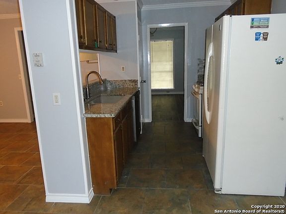 5th image of 12810 El Marro St