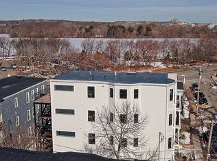 252 Lexington Ave #3, Cambridge, MA 02138