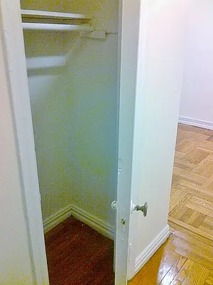 Rented by Bohemia Realty Group | media 8