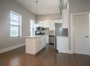 1044 W 18th St, Chicago, IL 60608