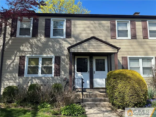 124 Newman St #304G, Metuchen, NJ 08840
