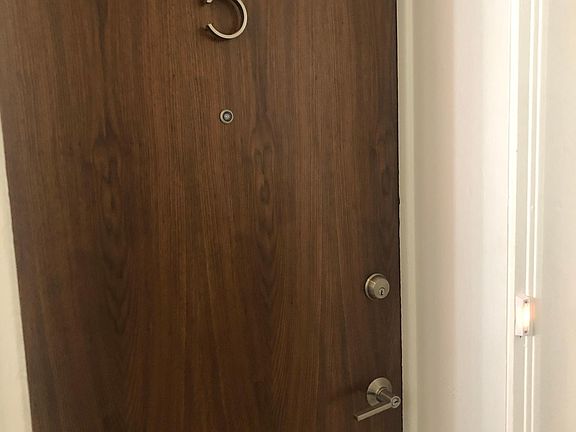4th image of 301 E Kentucky Ave APT 5