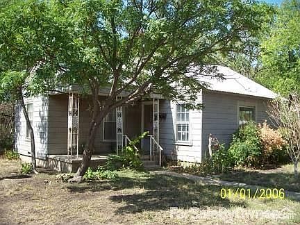4th image of 2307 Dartmore St