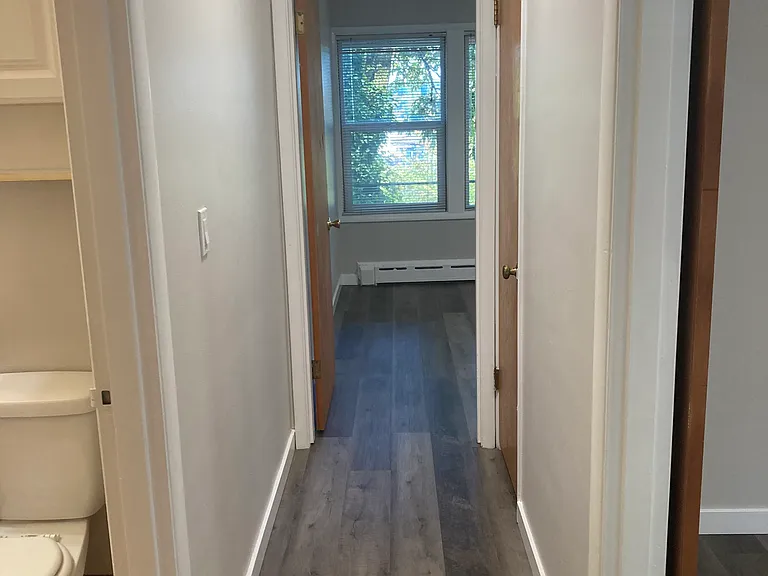 4748.5 22nd Ave NE — Photo 14