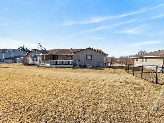 4th image of 84 Main St