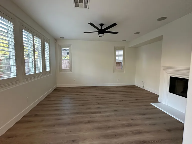 1523 Clifftop Ave — Photo 11