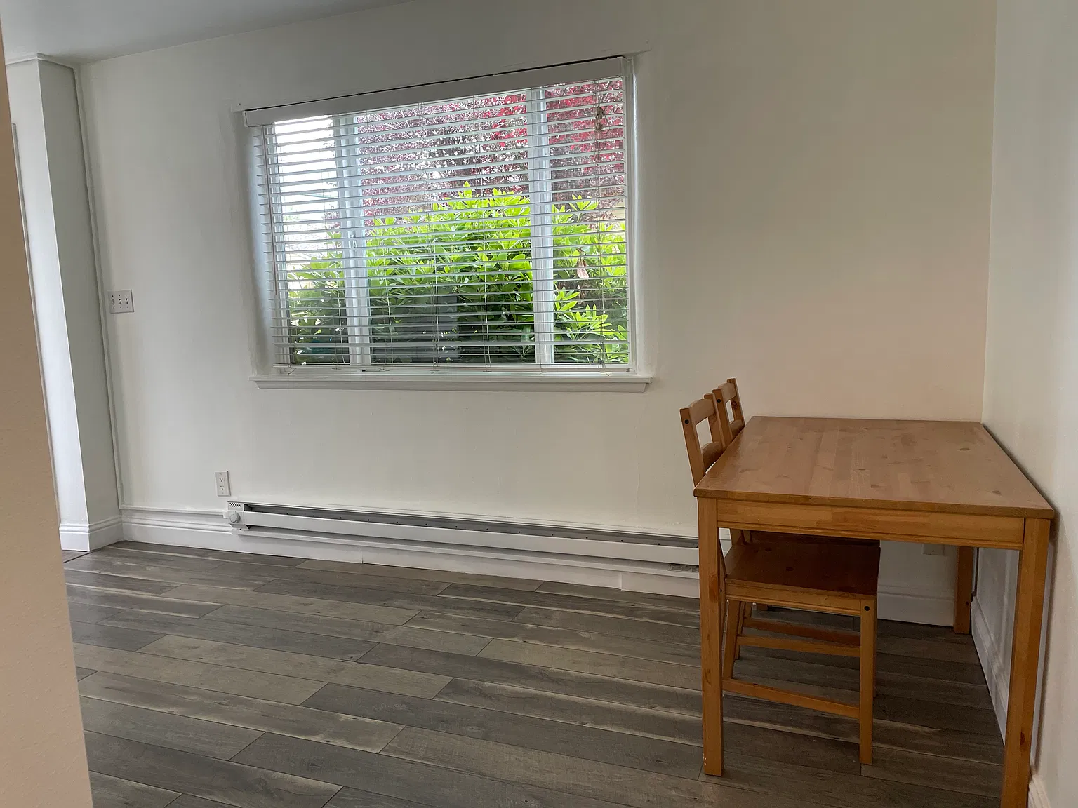 1 bed, 420 sqft, $1,800 — Photo 2
