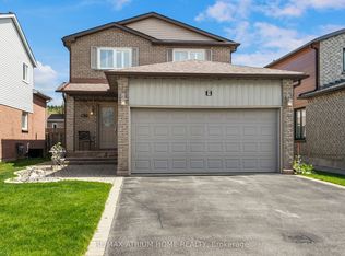 9 Constellation Cres, Richmond Hill, ON L4C 8J8