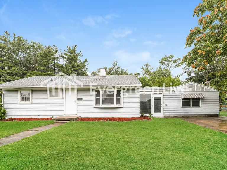 4 W William Dr — Photo 1
