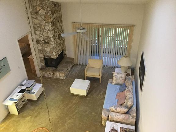 5th image of 941 Windridge Ct APT B