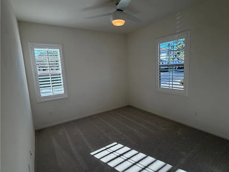 15 Galan St — Photo 13
