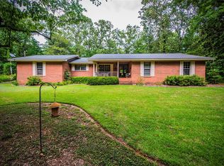 410 Suggs Rd, Headland, AL 36345