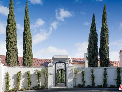 9360 Readcrest Dr, Beverly Hills, CA, 90210
