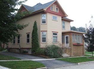 317 W McKinley St, Stoughton, WI 53589