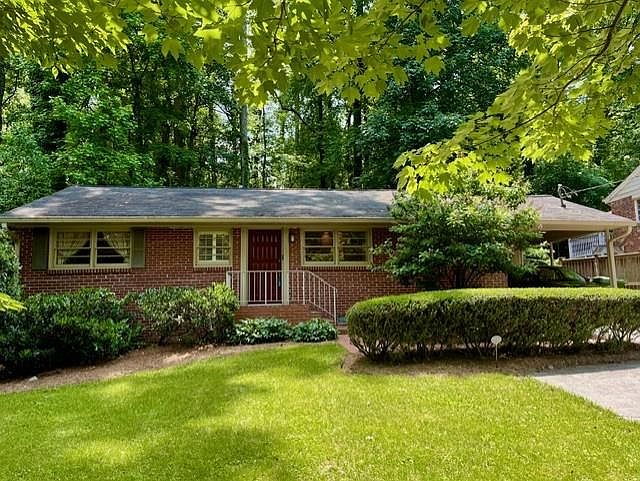 1st image of 2556 Defoors Ferry Rd NW