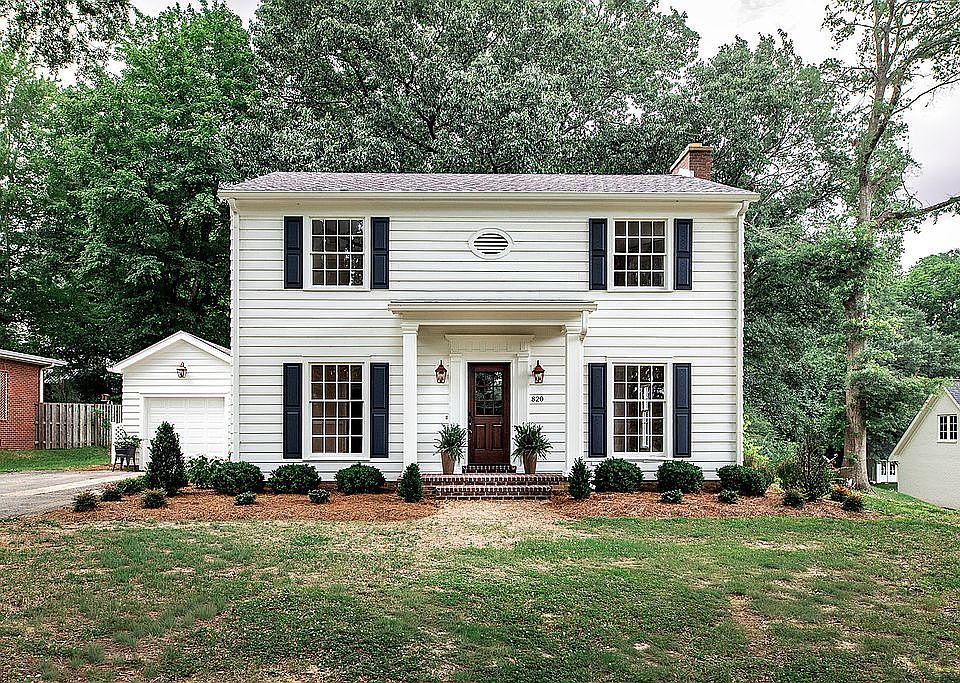 Classic 1942 Colonial 
