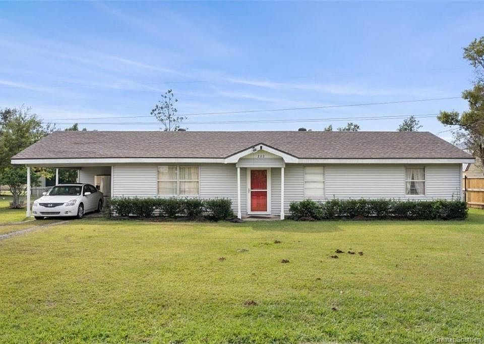 1st image of 202 Noma Ln