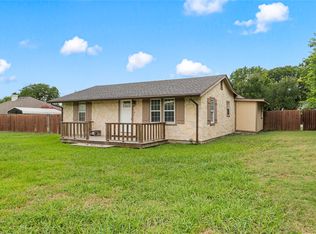 1305 S Robinson Dr, Robinson, TX 76706