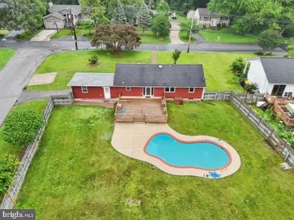 814 Manhattan Beach Rd, Severna Park, MD 21146