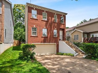 6911 Garner Ave, Saint Louis, MO 63139