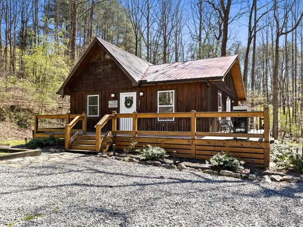 941 Hidden Valley Dr, Morganton, GA 30560