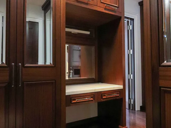 46 East 66th Street image 27 of 44