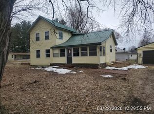 201 Birch St, Luther, MI 49656