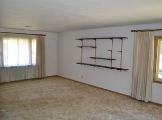 14301 W Greenfield Ave, New Berlin, WI 53151