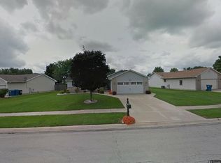 655 Cherokee Dr, Bourbonnais, IL 60914