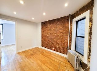 517 Courtlandt Ave #3D, Bronx, NY 10451