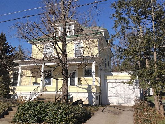 3rd image of 20 Sunnyside Dr