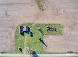 17956 County Line Rd, Harvard, IL 60033