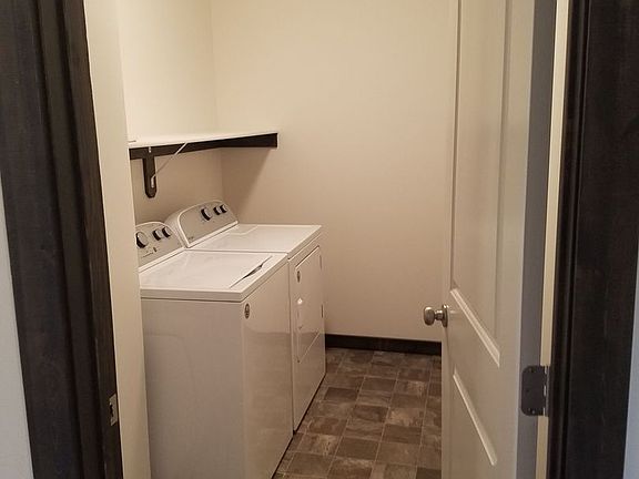 2nd image of 1518 Butler Creek Ave Unit C