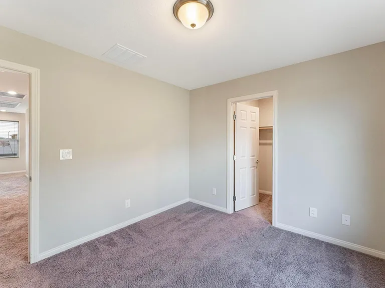 4320 Stardusk Falls Ave — Photo 22