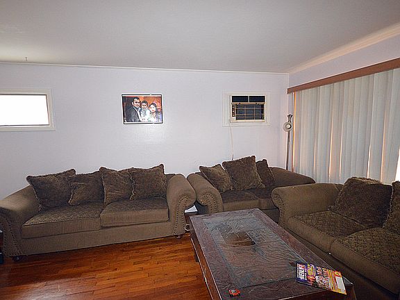 5th image of 8060 267th St