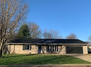 333 Flagstone Dr, Belleville, IL 62221