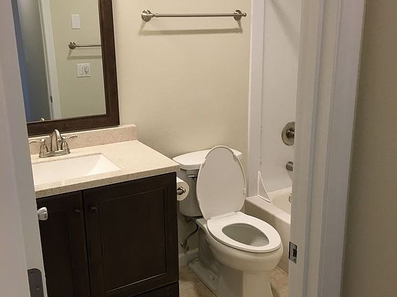 4th image of 11615 91st Ln Ne #4
