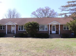 447 Ballston Rd, Schenectady, NY 12302